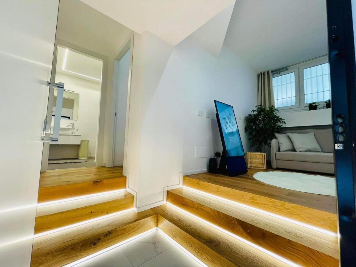 Led House Cadore - Bilocale Zona Milano Centro Екстер'єр фото
